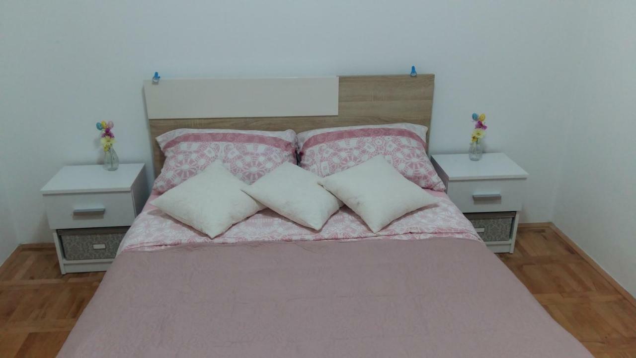 Apartment Ilina ヴォディツェ エクステリア 写真